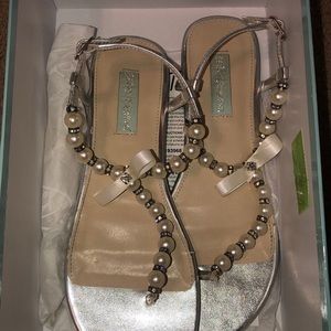 Betty Johnson Blue edition, sliver sandals